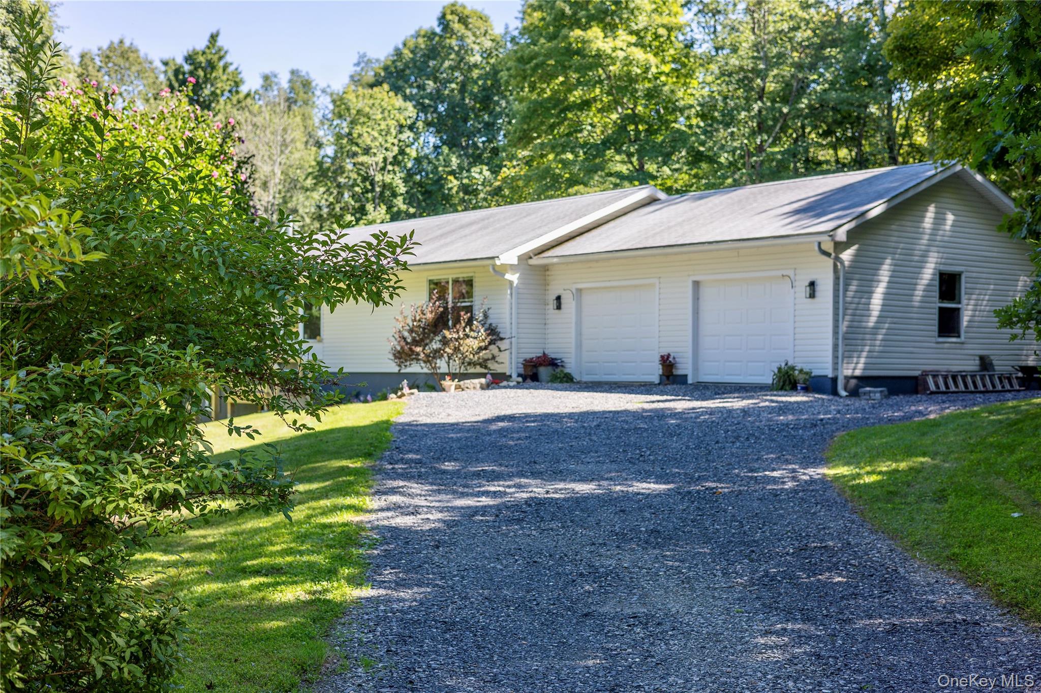 60 Briarwood Lane Property Photo 1