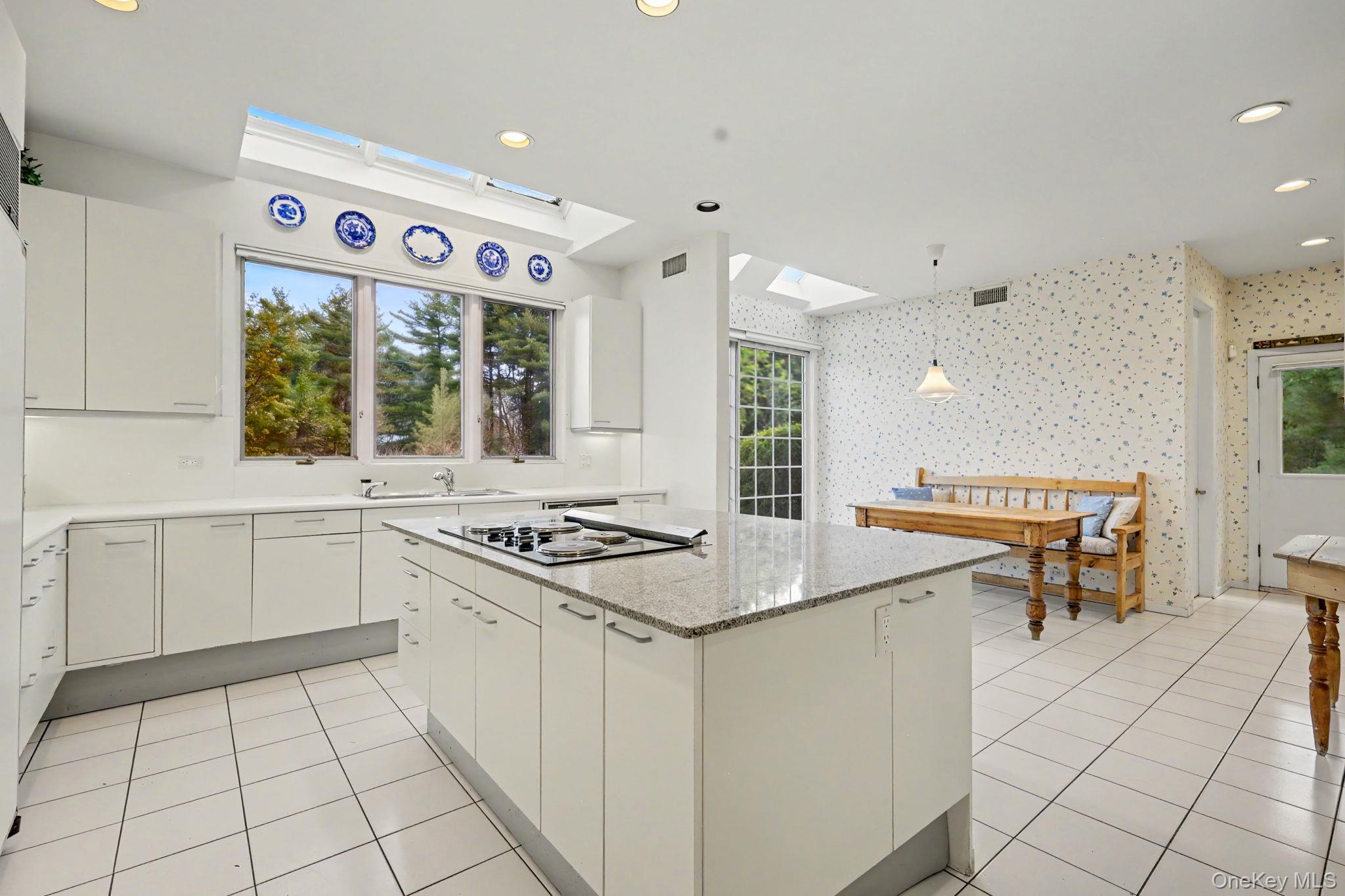 3 Pondview Property Photo 18
