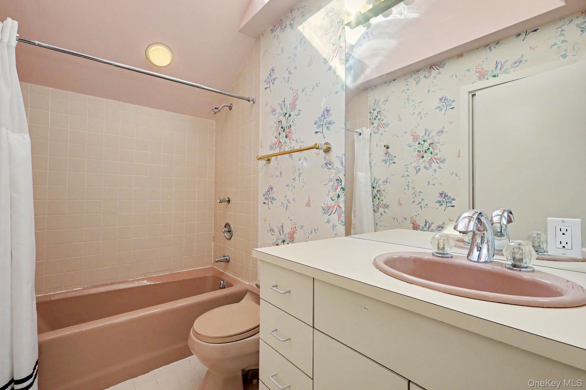 3 Pondview Property Photo 36