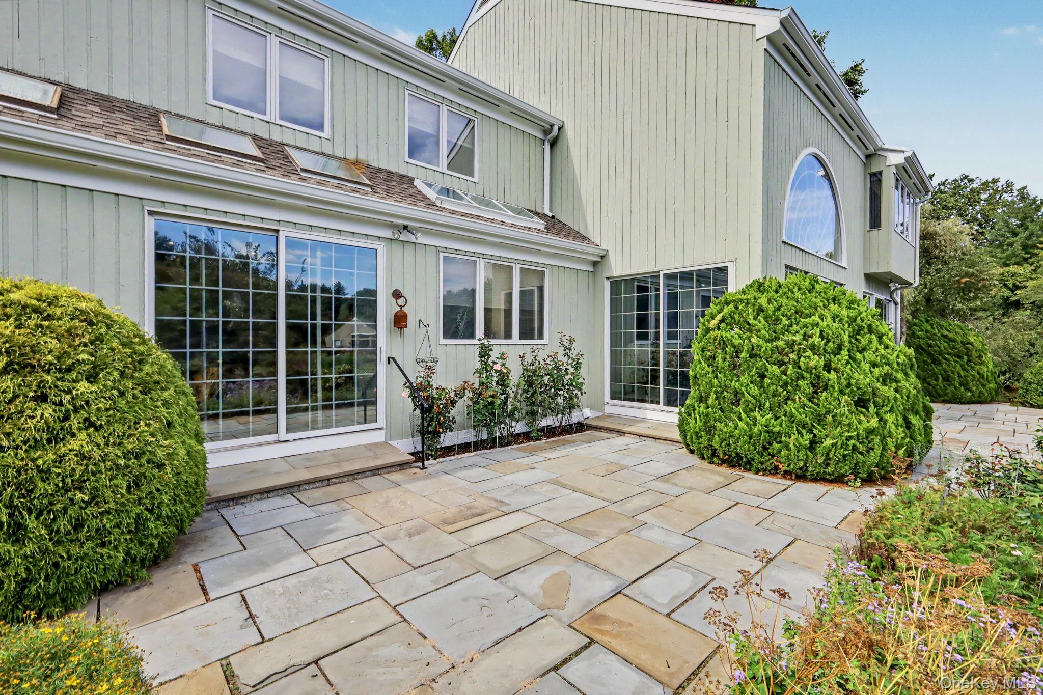 3 Pondview Property Photo 38