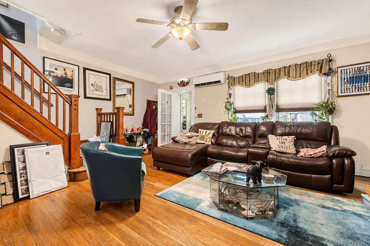 2612 150th Street Property Photo 2