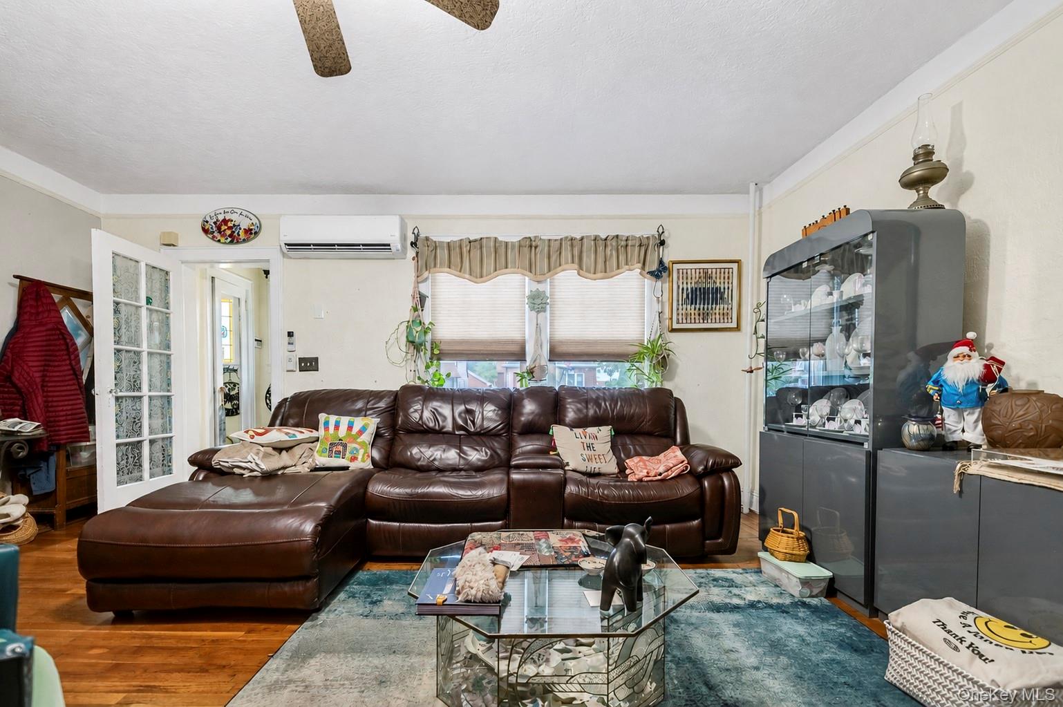 2612 150th Street Property Photo 3