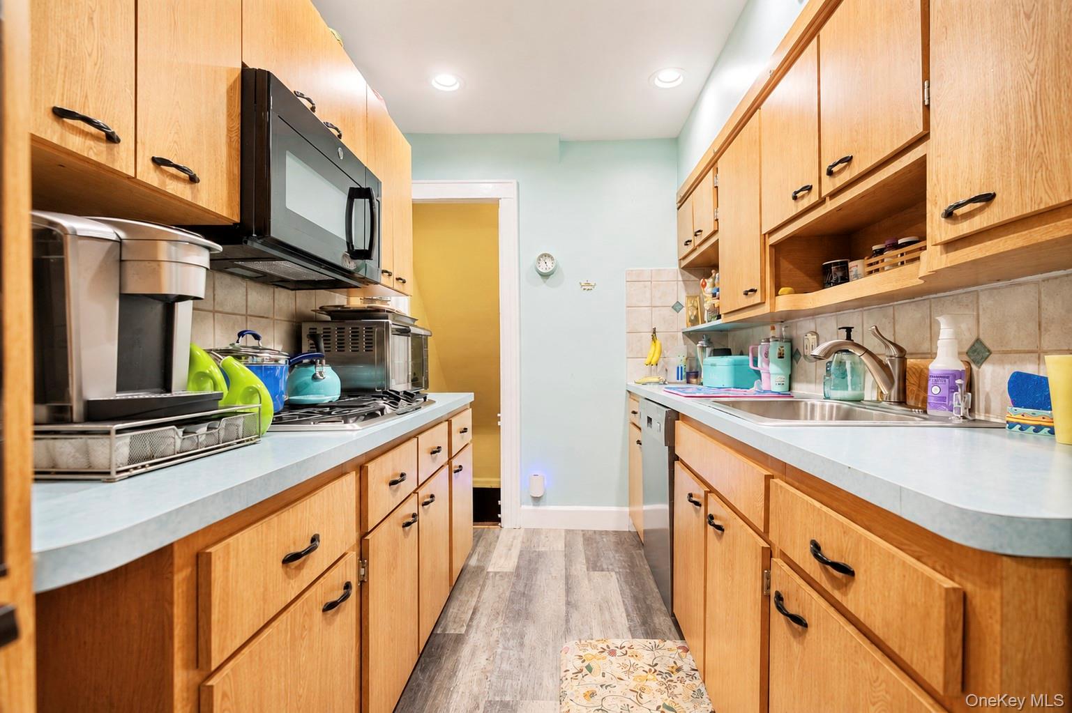 2612 150th Street Property Photo 18