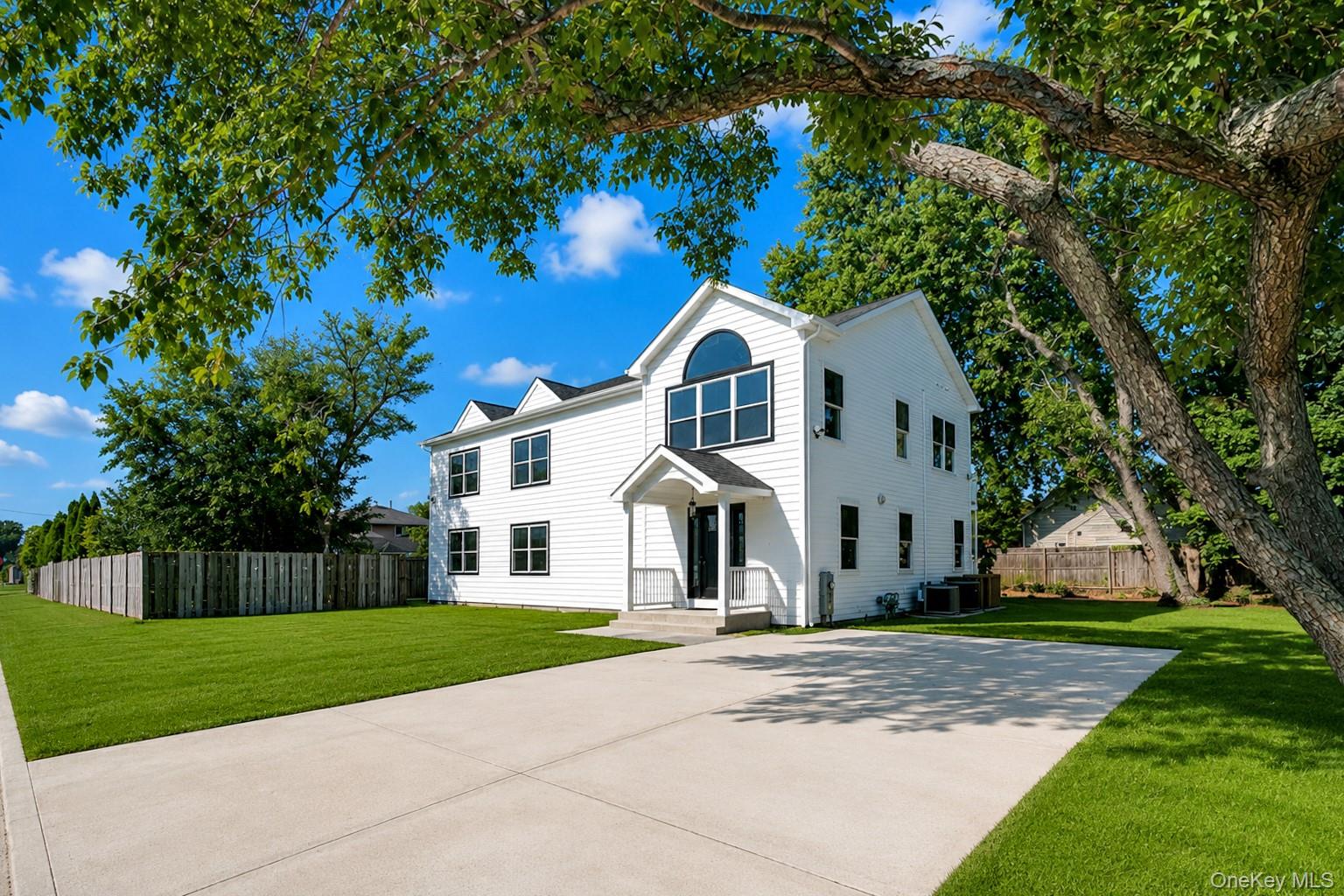 171 Ferraris Property Photo 1