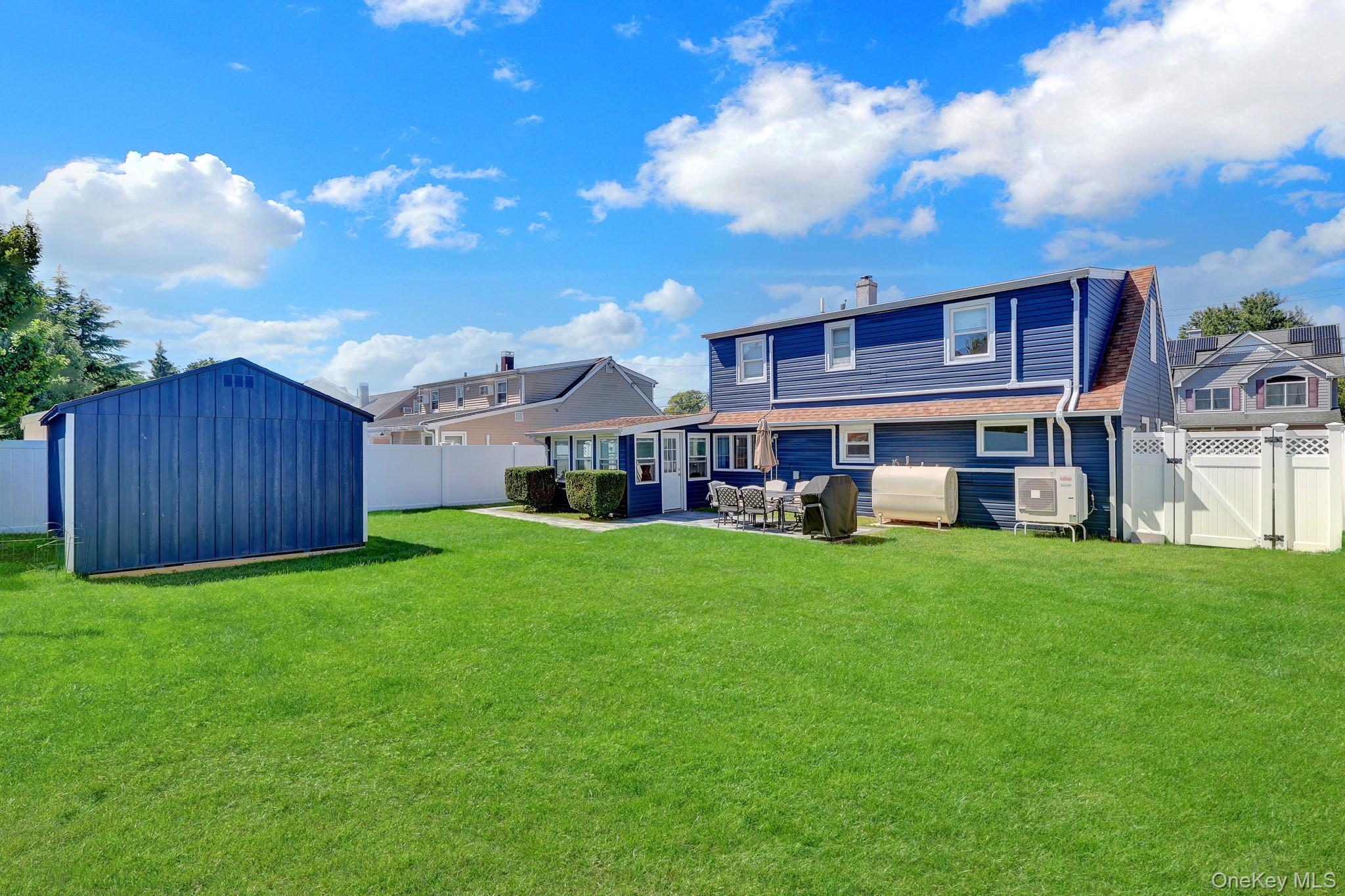 12 Carlton Drive Property Photo 19