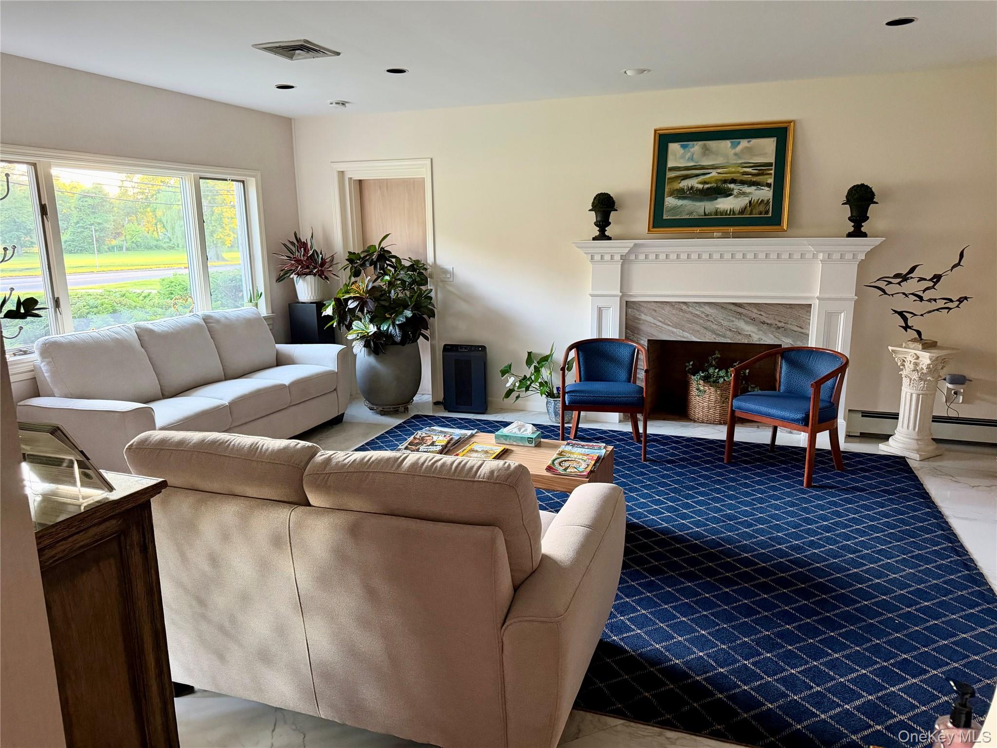 380 Park Avenue $1,000 Unit- 1 Room Property Photo 10