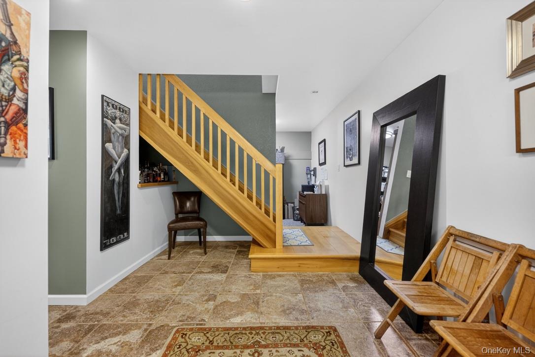 305 Oak Lane Property Photo 33