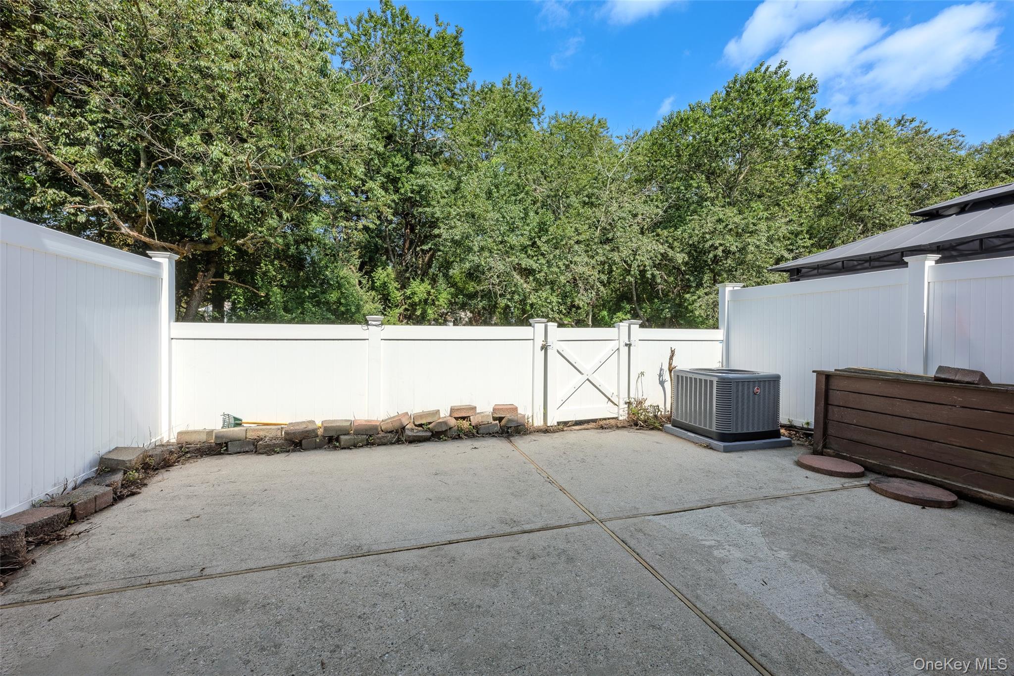 11 Burgoyne Court Property Photo 39
