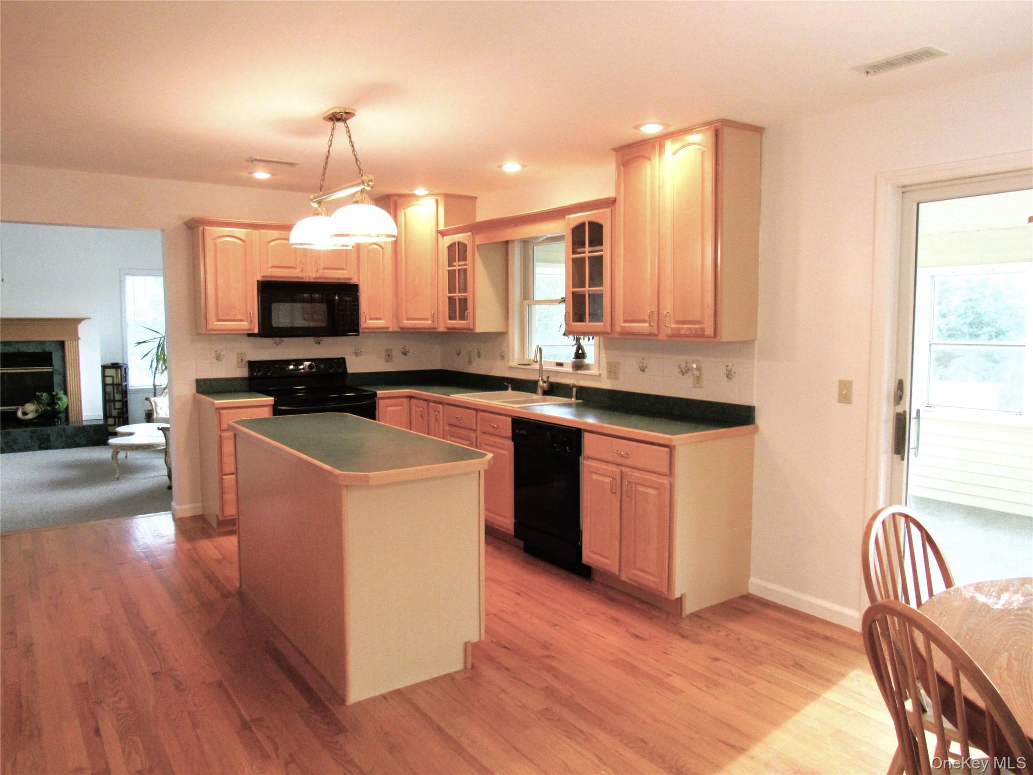 120 Mayfair Road Property Photo 8