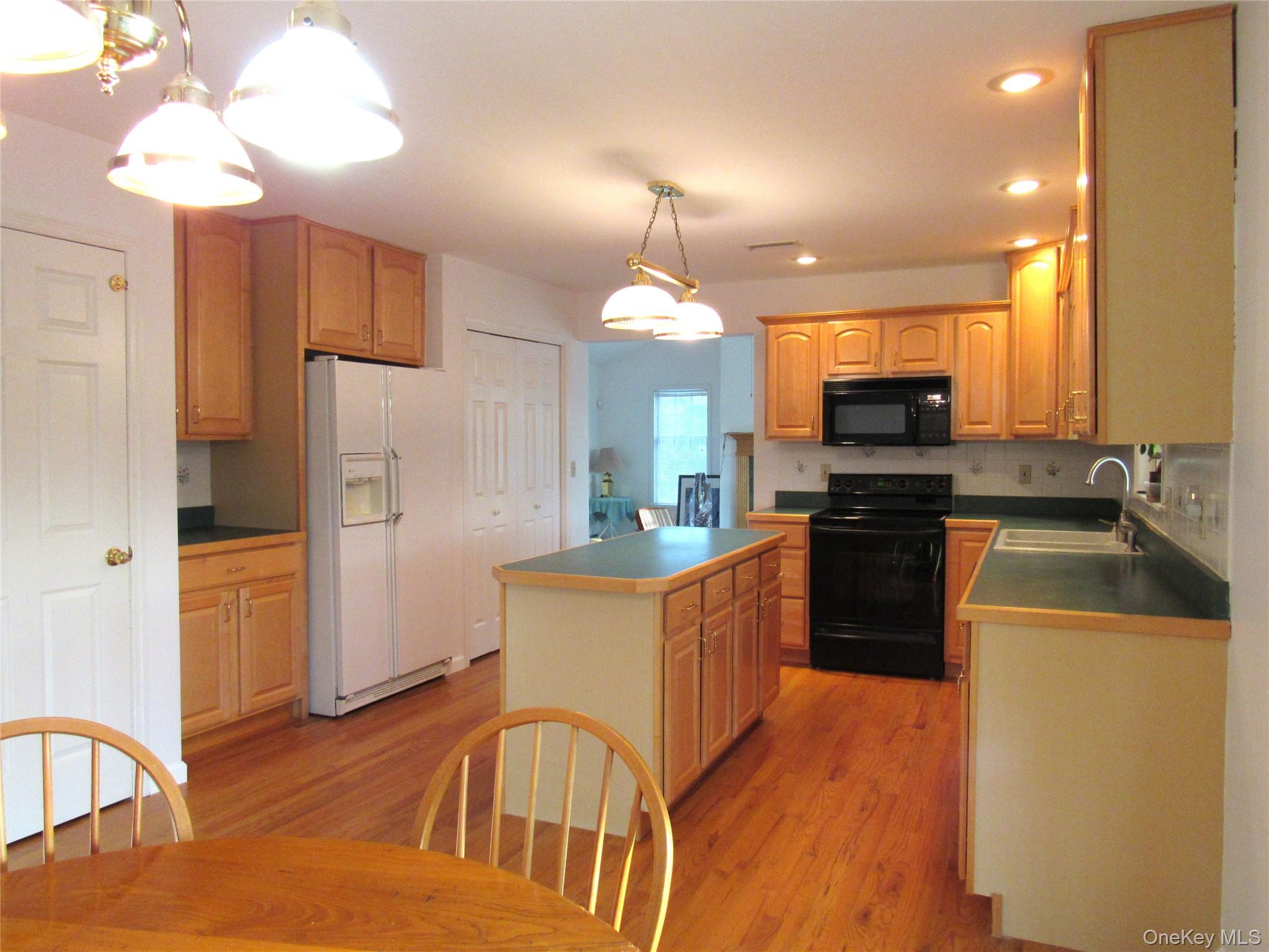 120 Mayfair Road Property Photo 9