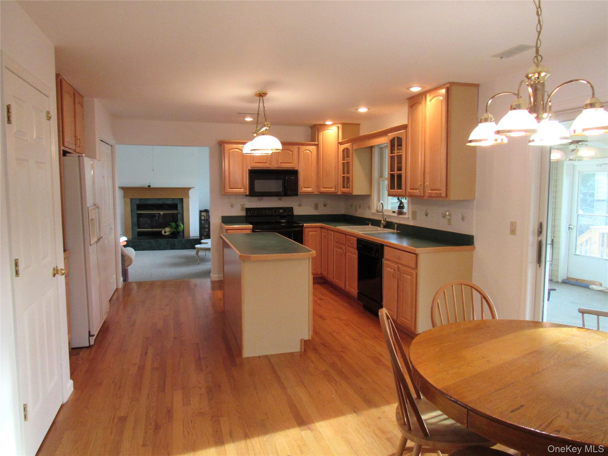 120 Mayfair Road Property Photo 10
