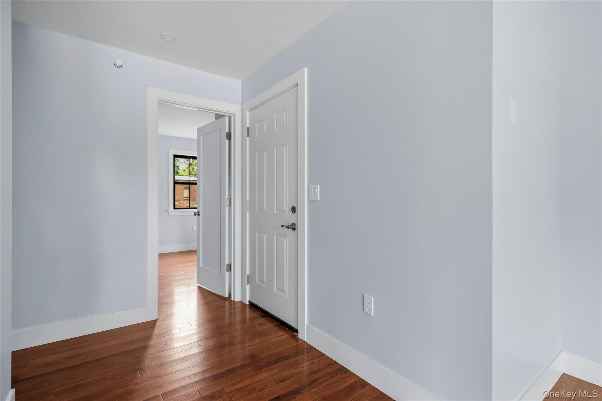 133 N Miller Street 1a Property Photo 3
