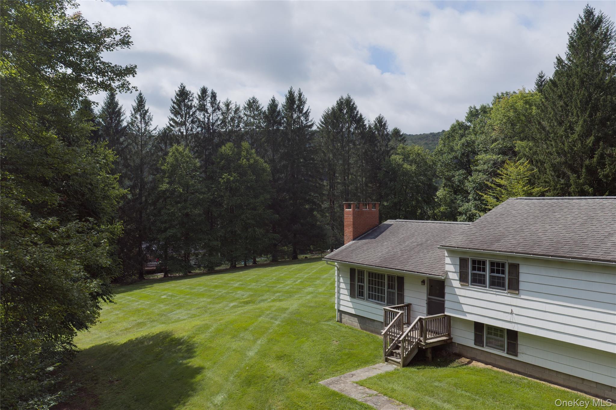 39 Denman Mountain Road Property Photo 3