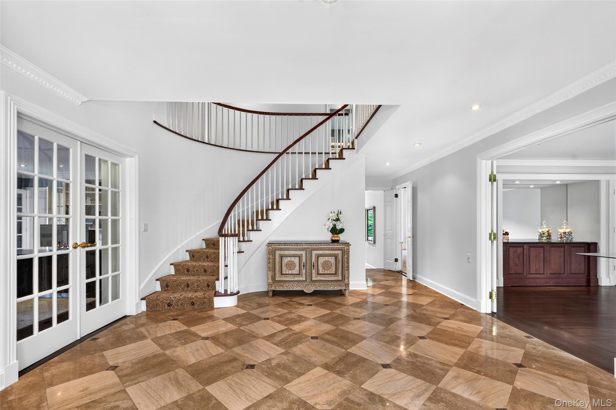 27 Pinehurst Drive Property Photo 11