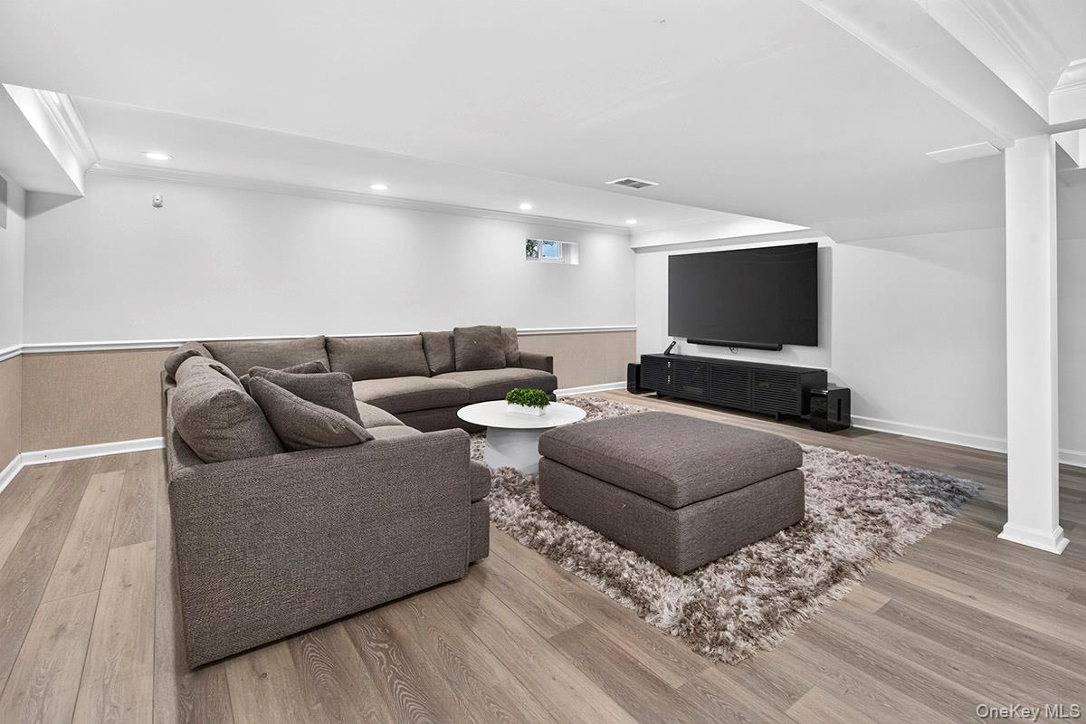 27 Pinehurst Drive Property Photo 36