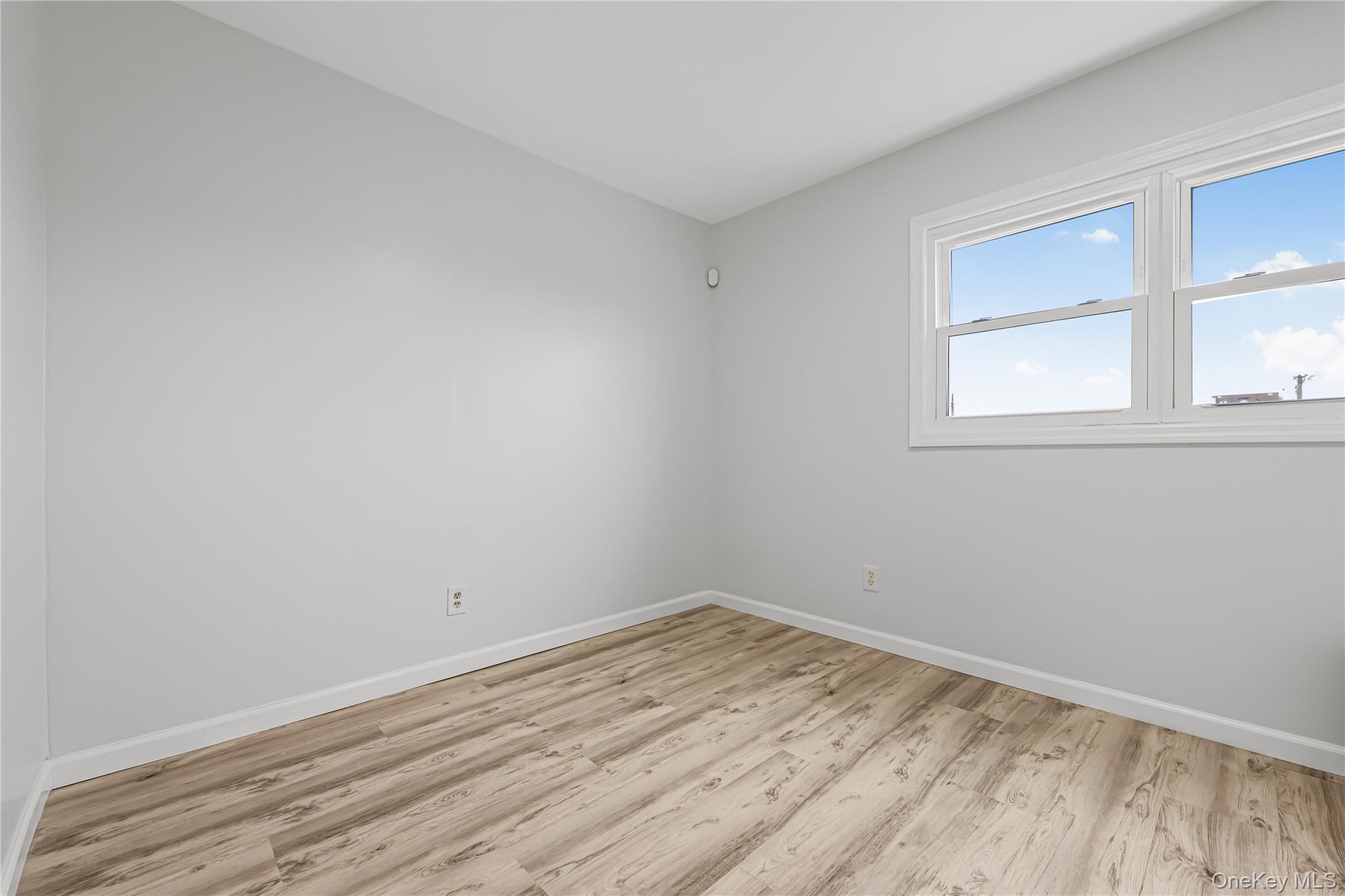 17343 103rd Road Property Photo 24