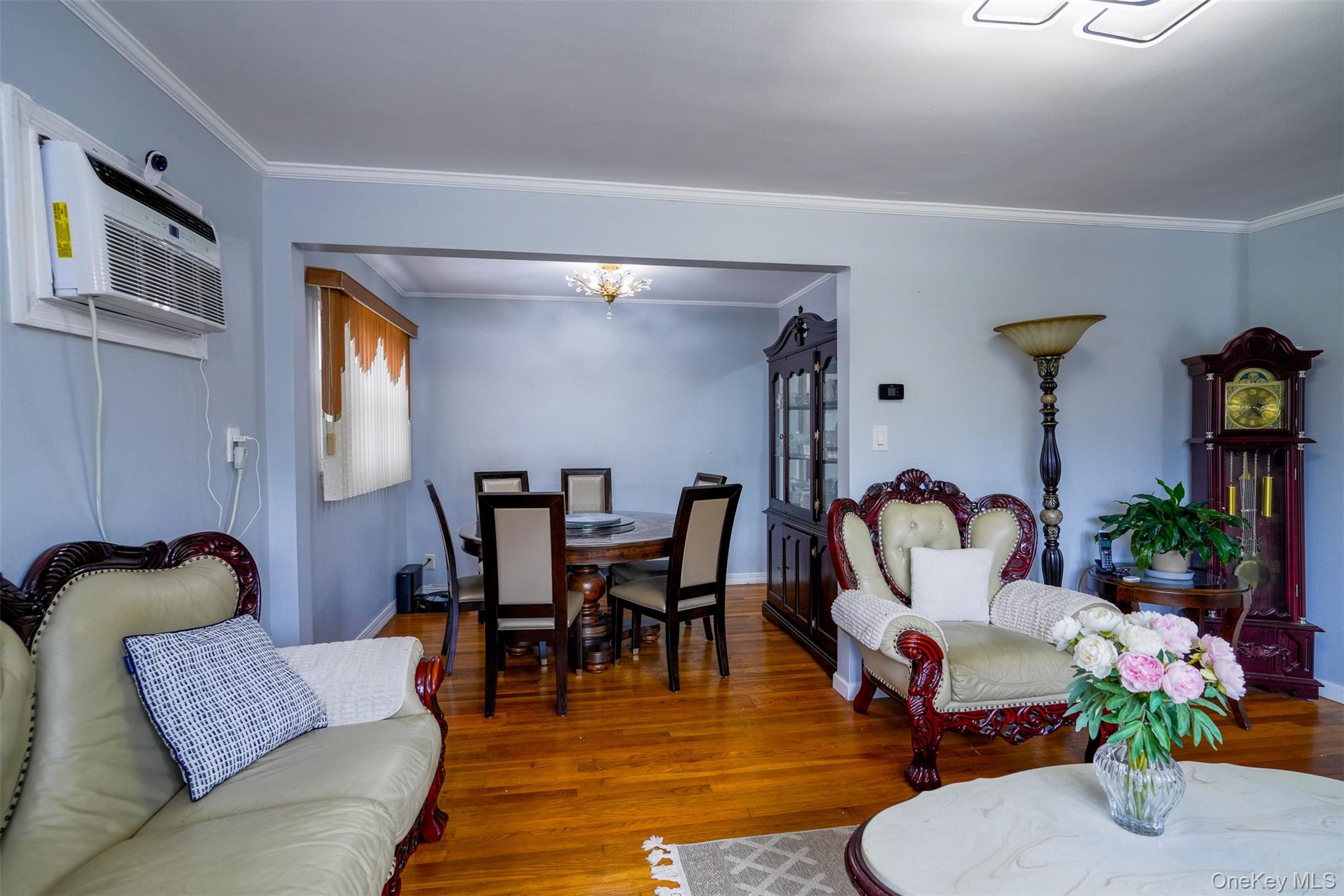 83-15 253rd Street Property Photo 4