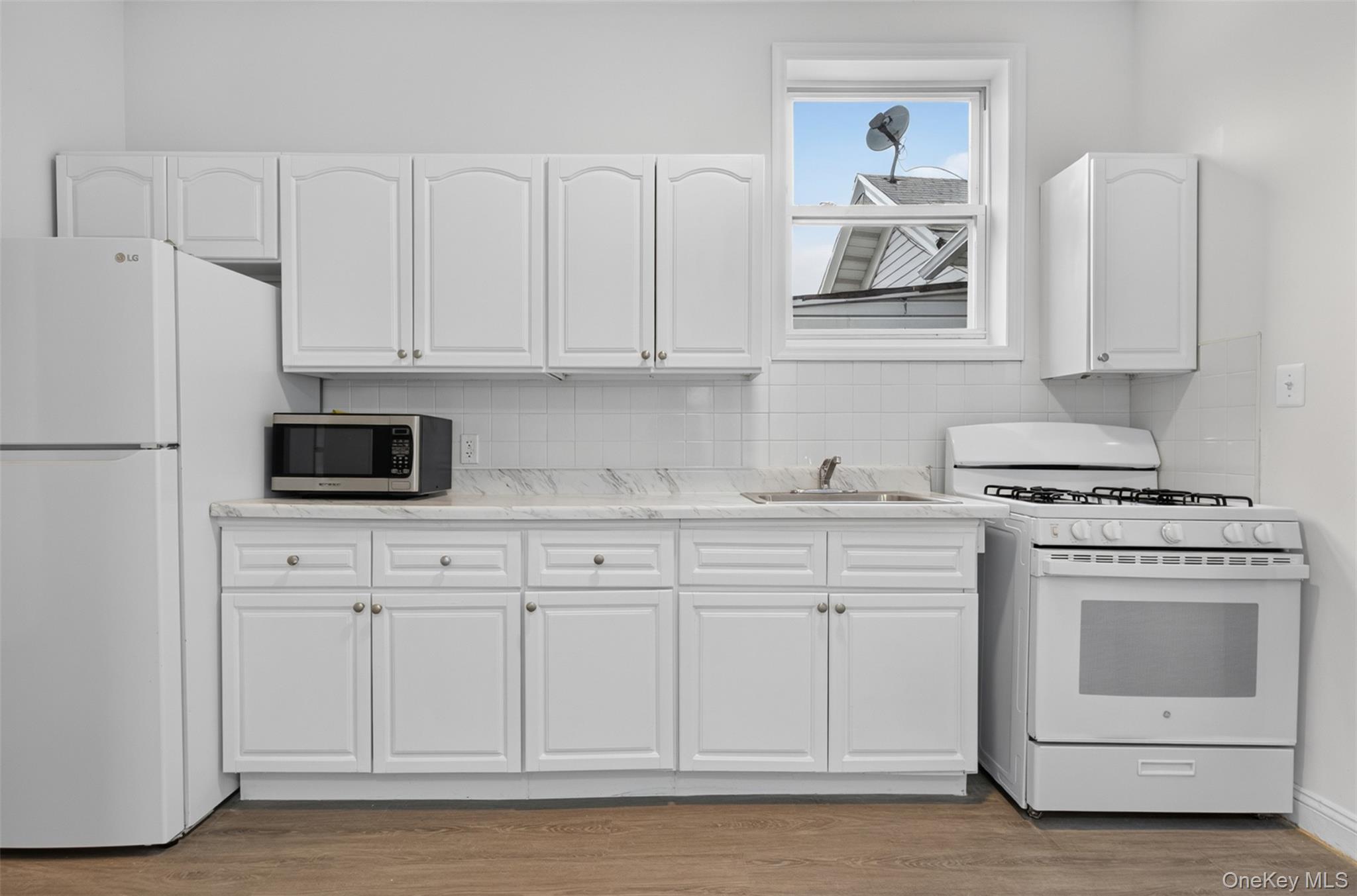 80 Schenck Avenue Property Photo 12