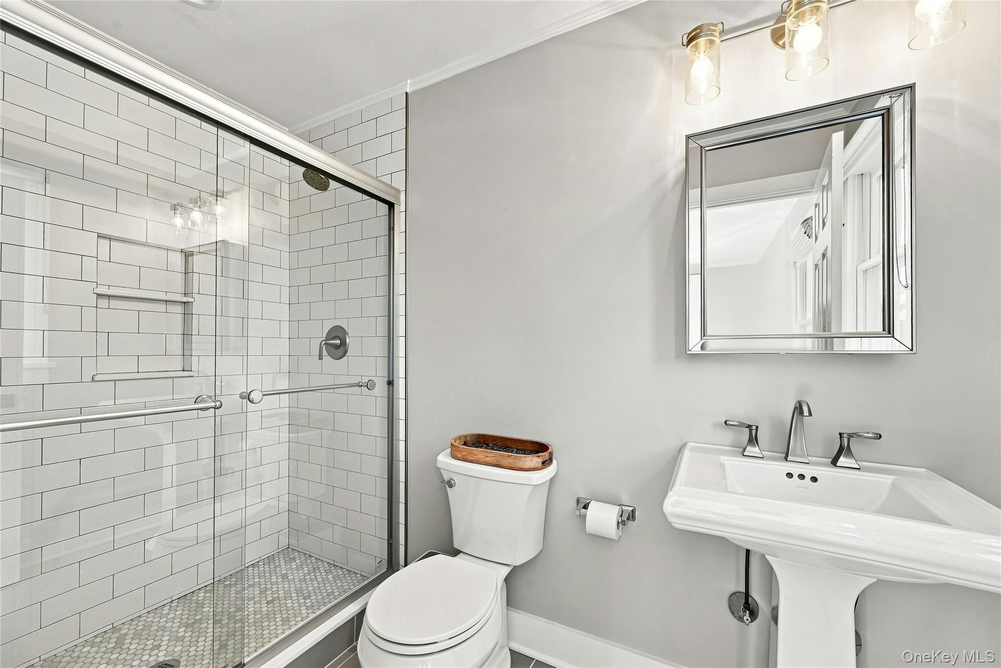 2737 Rocky Point Road Property Photo 18