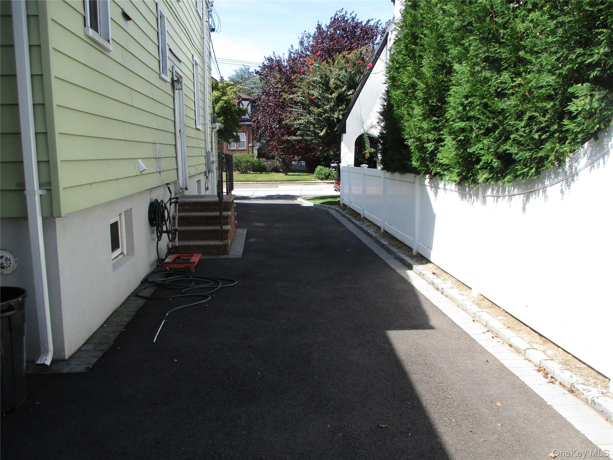 127 Gordon Property Photo 24