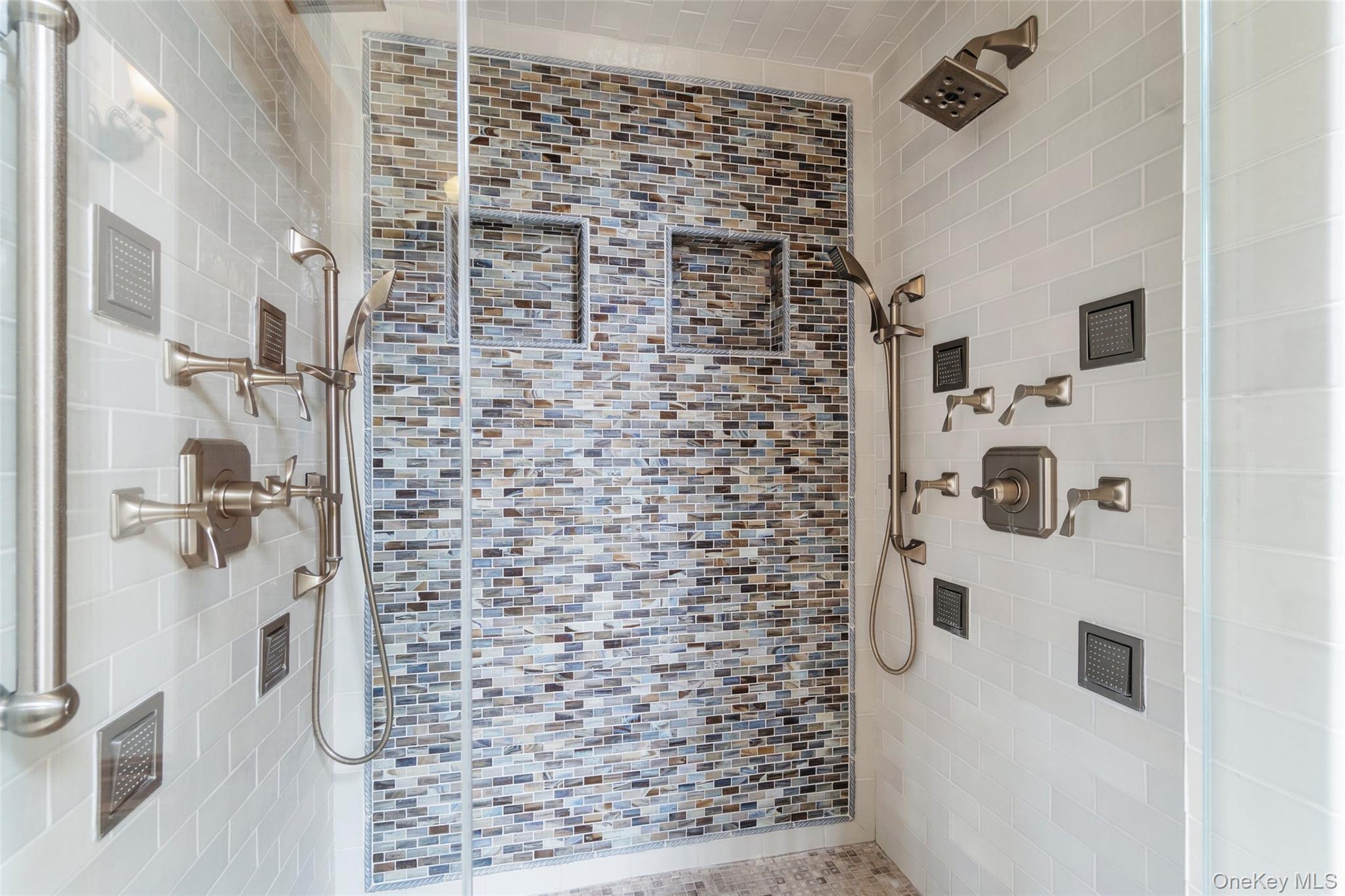 43 Ackerman Street Property Photo 21