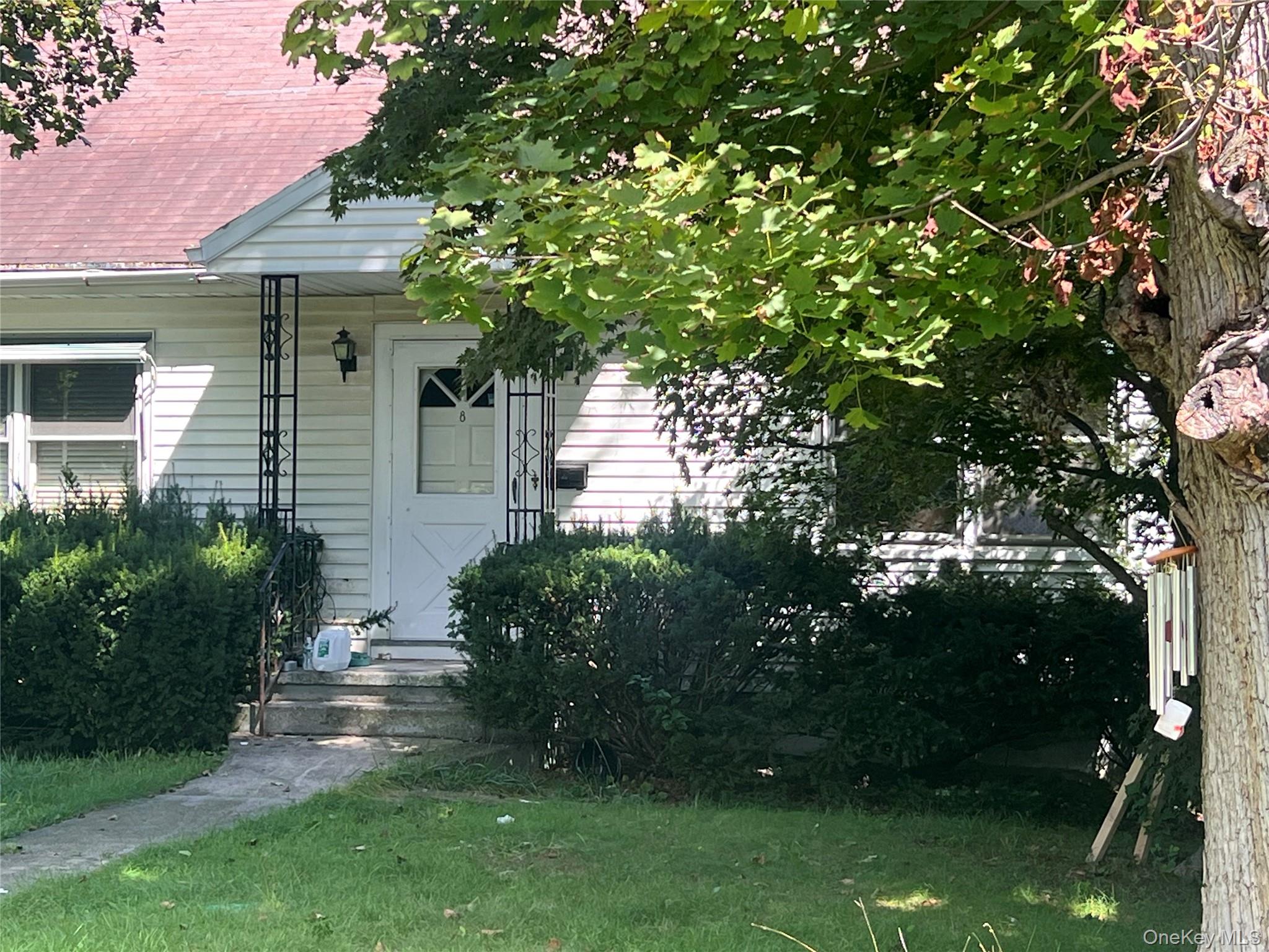 8 Trabucco Place Property Photo 1