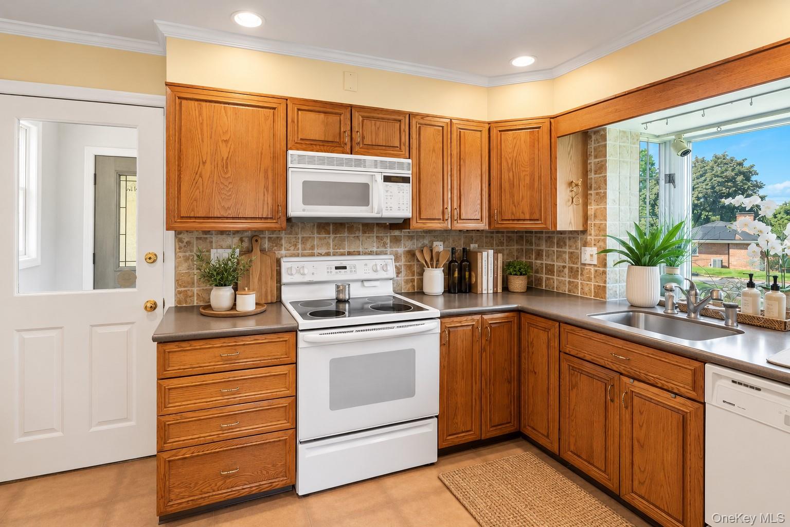 90 Palisade Avenue Property Photo 12