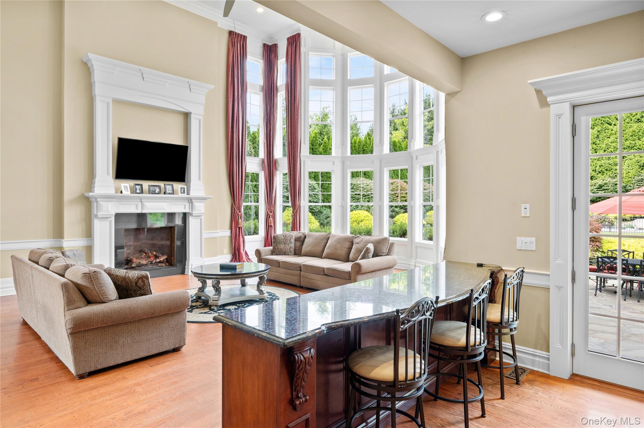 10 Meadow Glen Road Property Photo 12