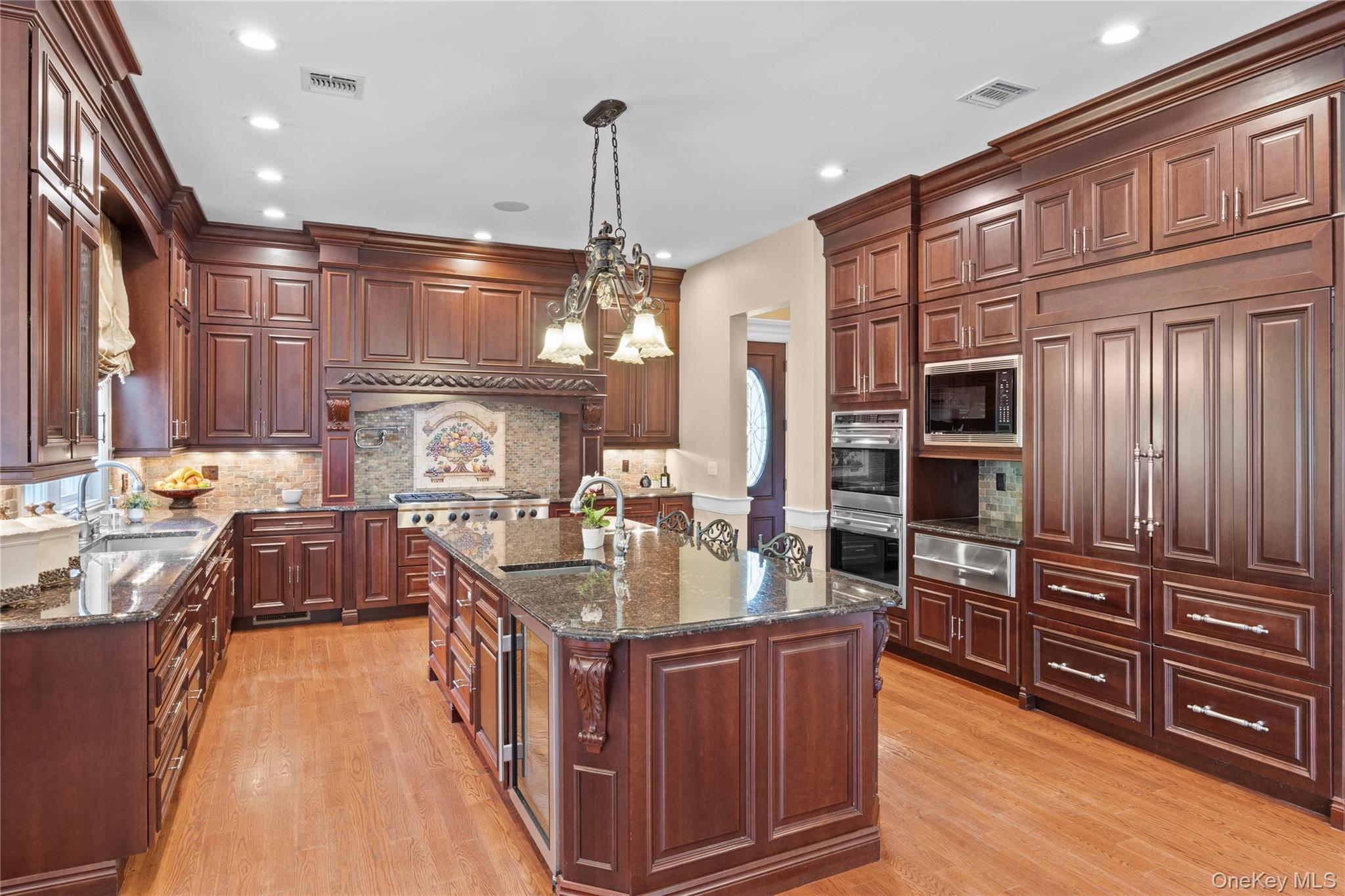 10 Meadow Glen Road Property Photo 14
