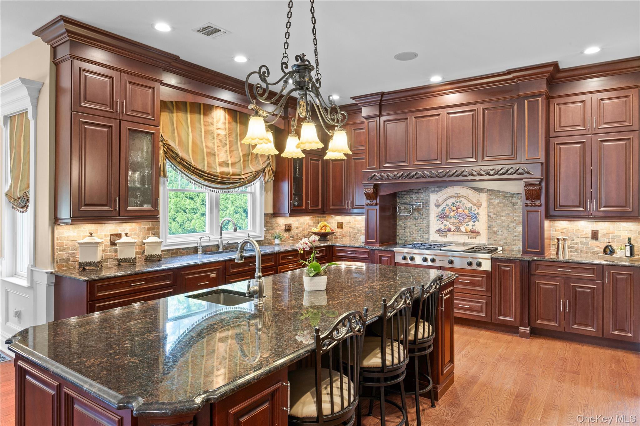 10 Meadow Glen Road Property Photo 15