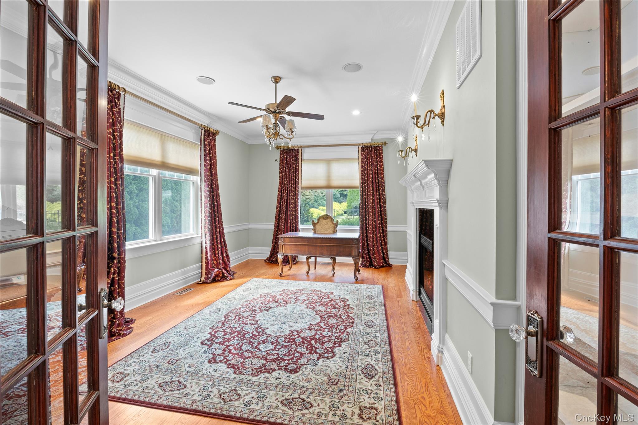 10 Meadow Glen Road Property Photo 24