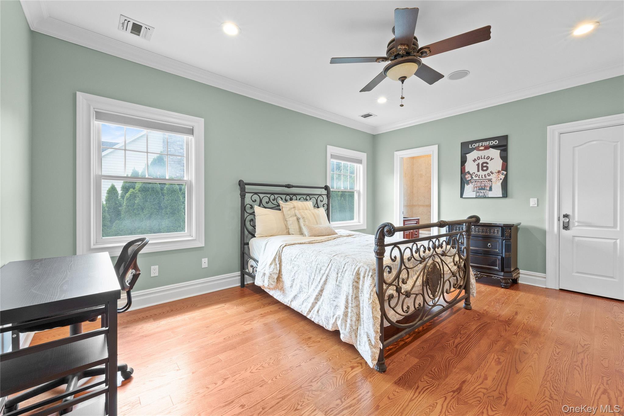 10 Meadow Glen Road Property Photo 35