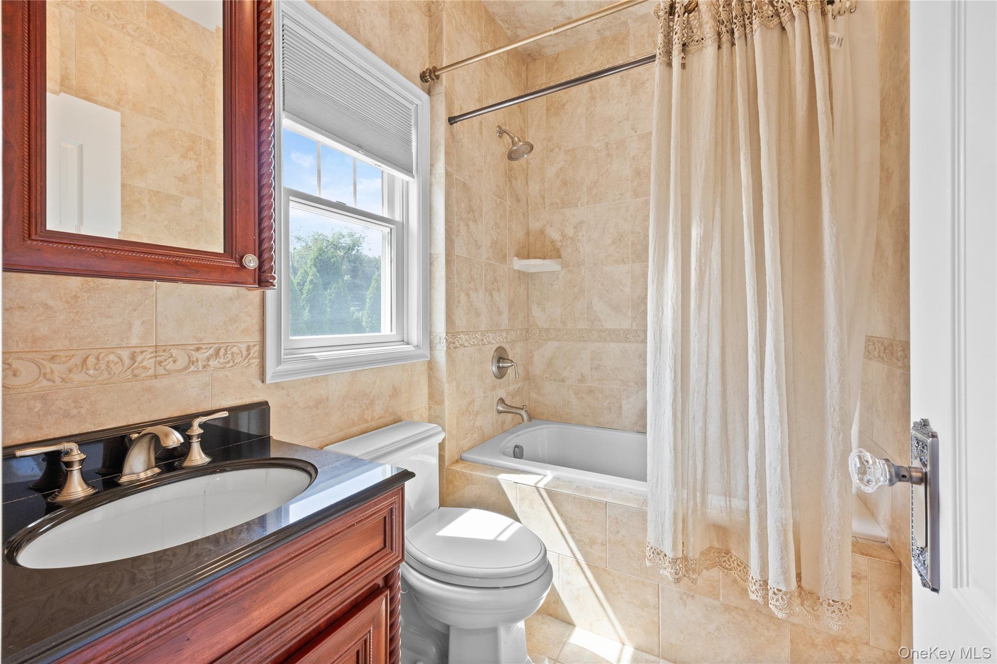 10 Meadow Glen Road Property Photo 36
