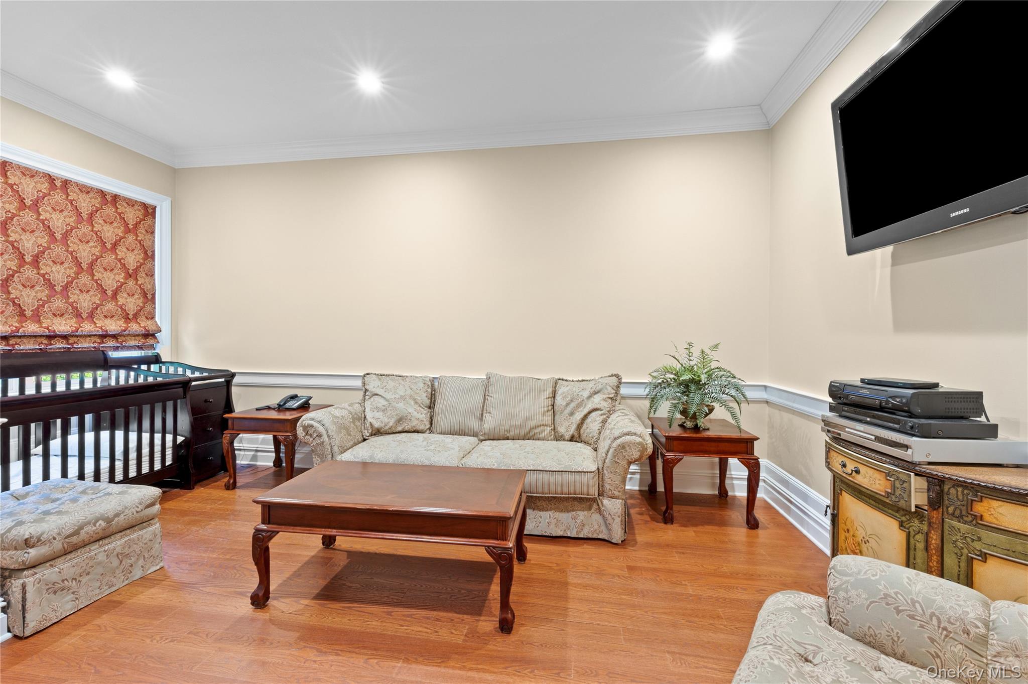 10 Meadow Glen Road Property Photo 38