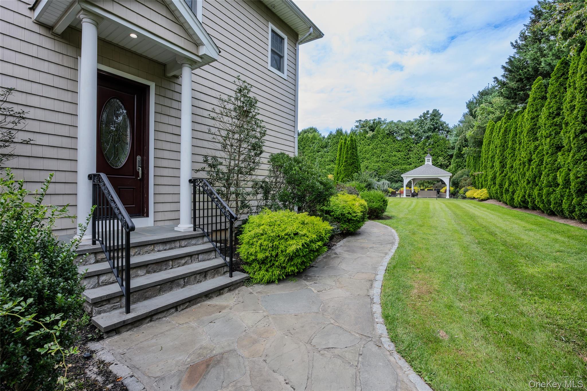 10 Meadow Glen Road Property Photo 41