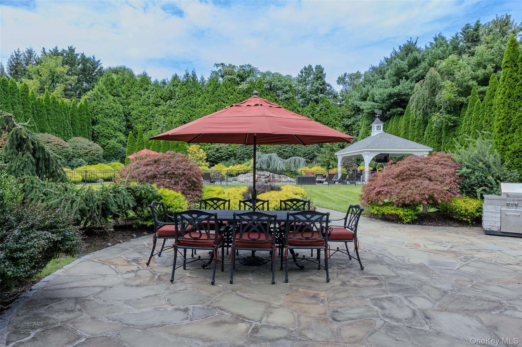 10 Meadow Glen Road Property Photo 49