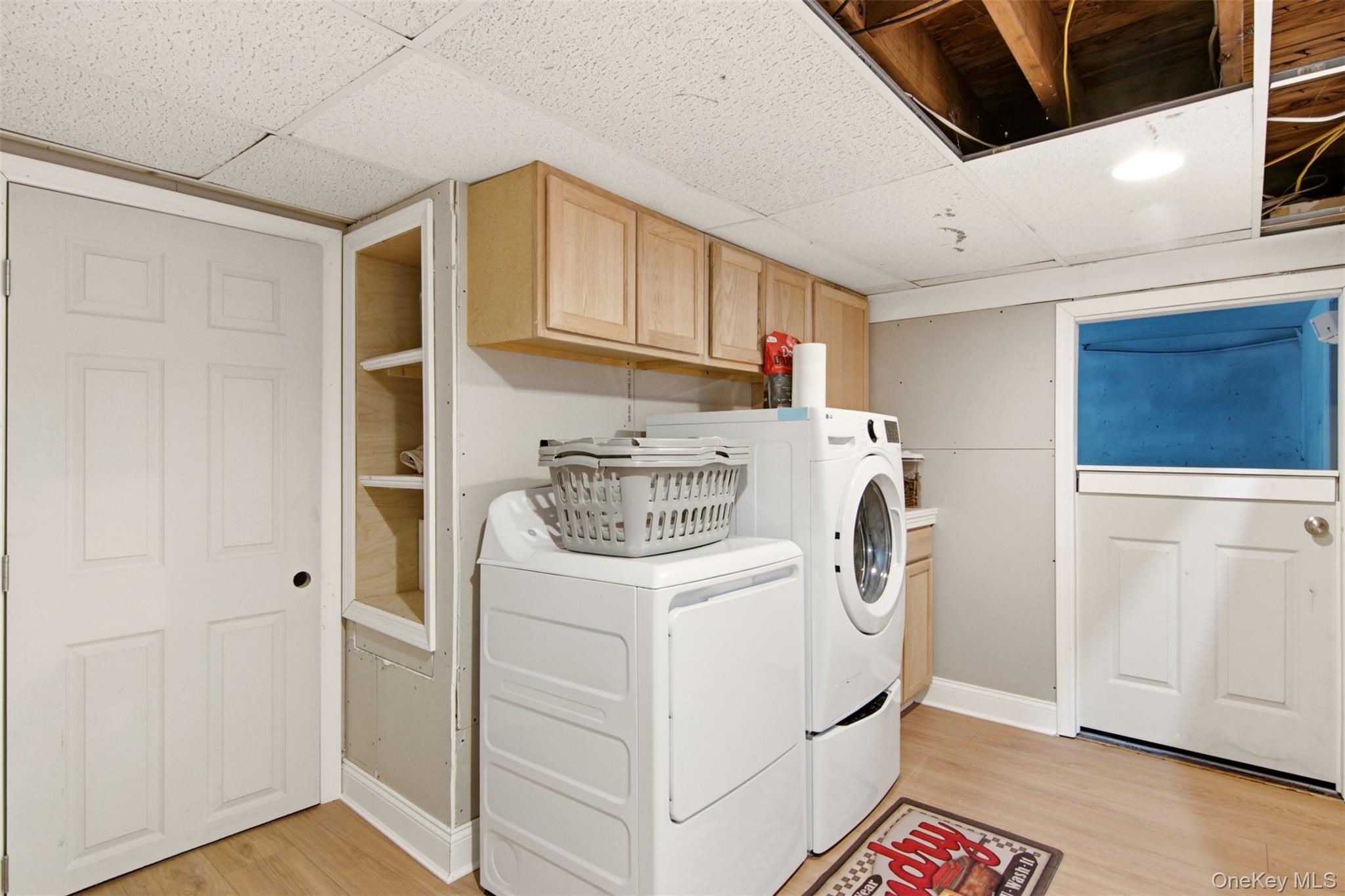 8 Glen Way Property Photo 31