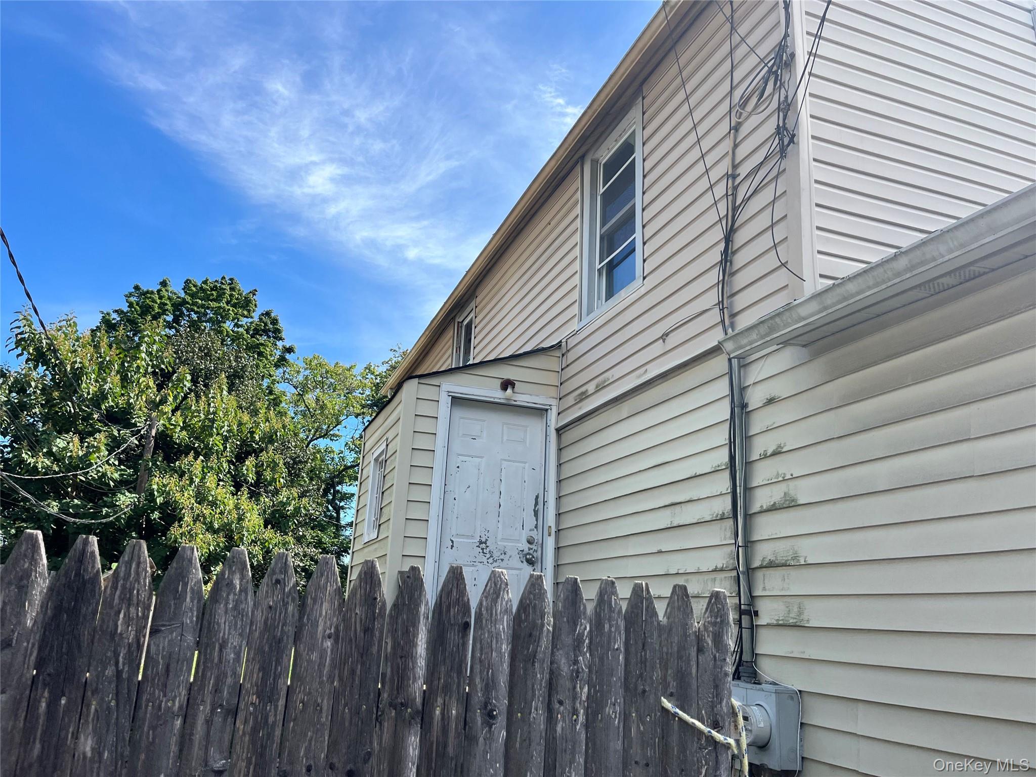 56 Lowndes Avenue Property Photo 10