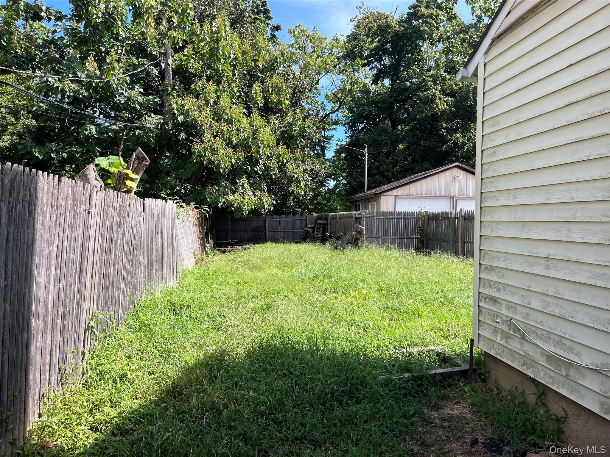 56 Lowndes Avenue Property Photo 13