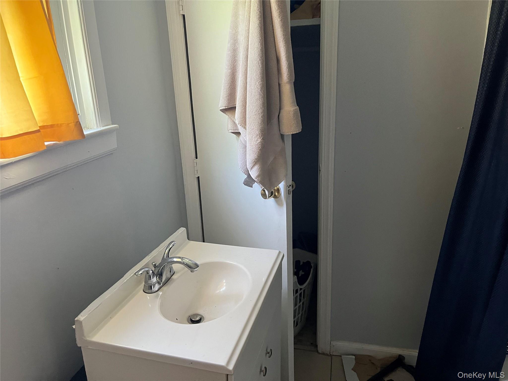 56 Lowndes Avenue Property Photo 36