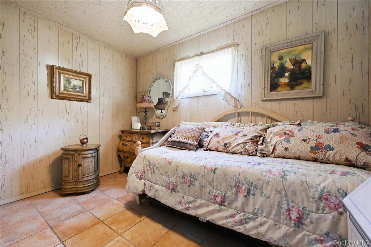 65 Riverside Avenue Property Photo 14