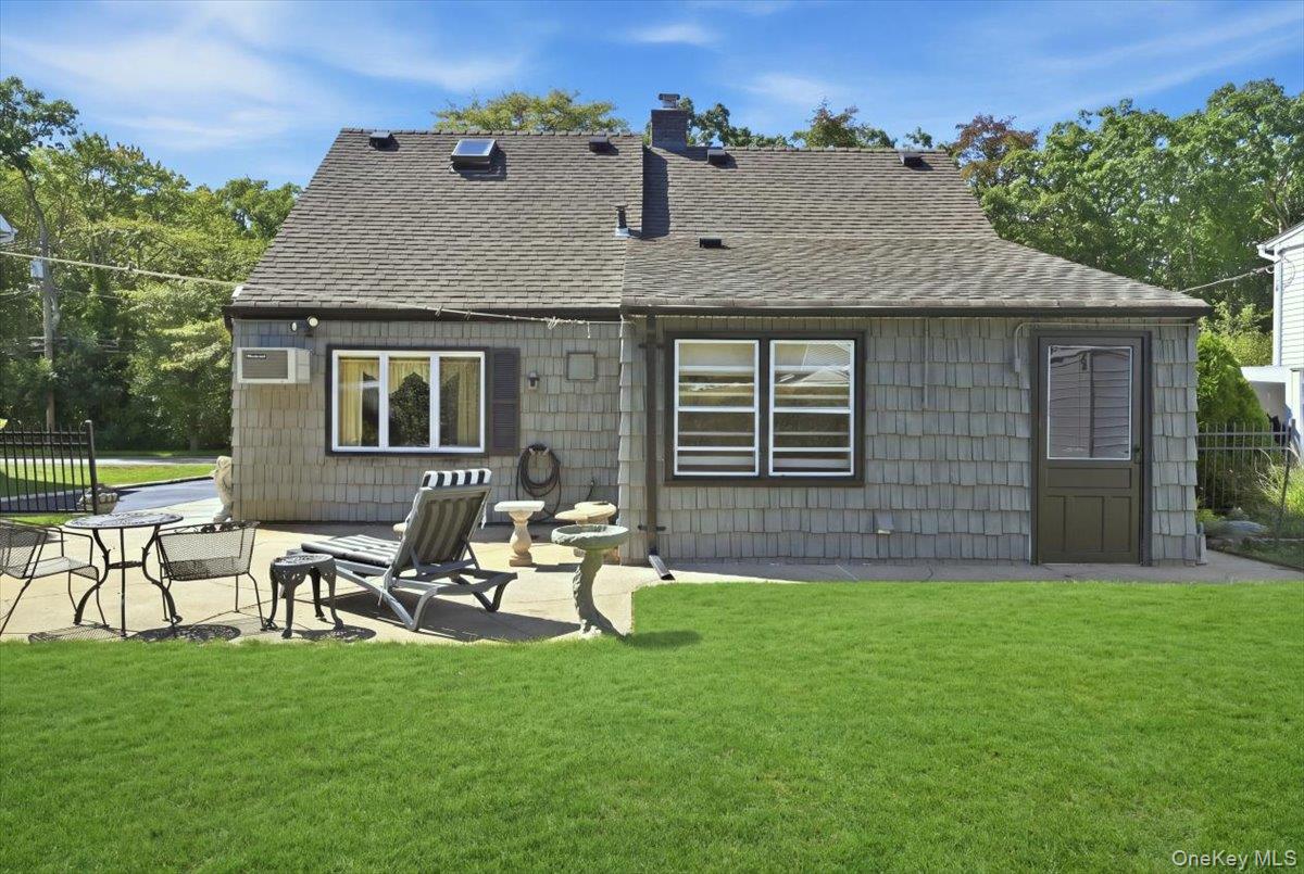 65 Riverside Avenue Property Photo 21