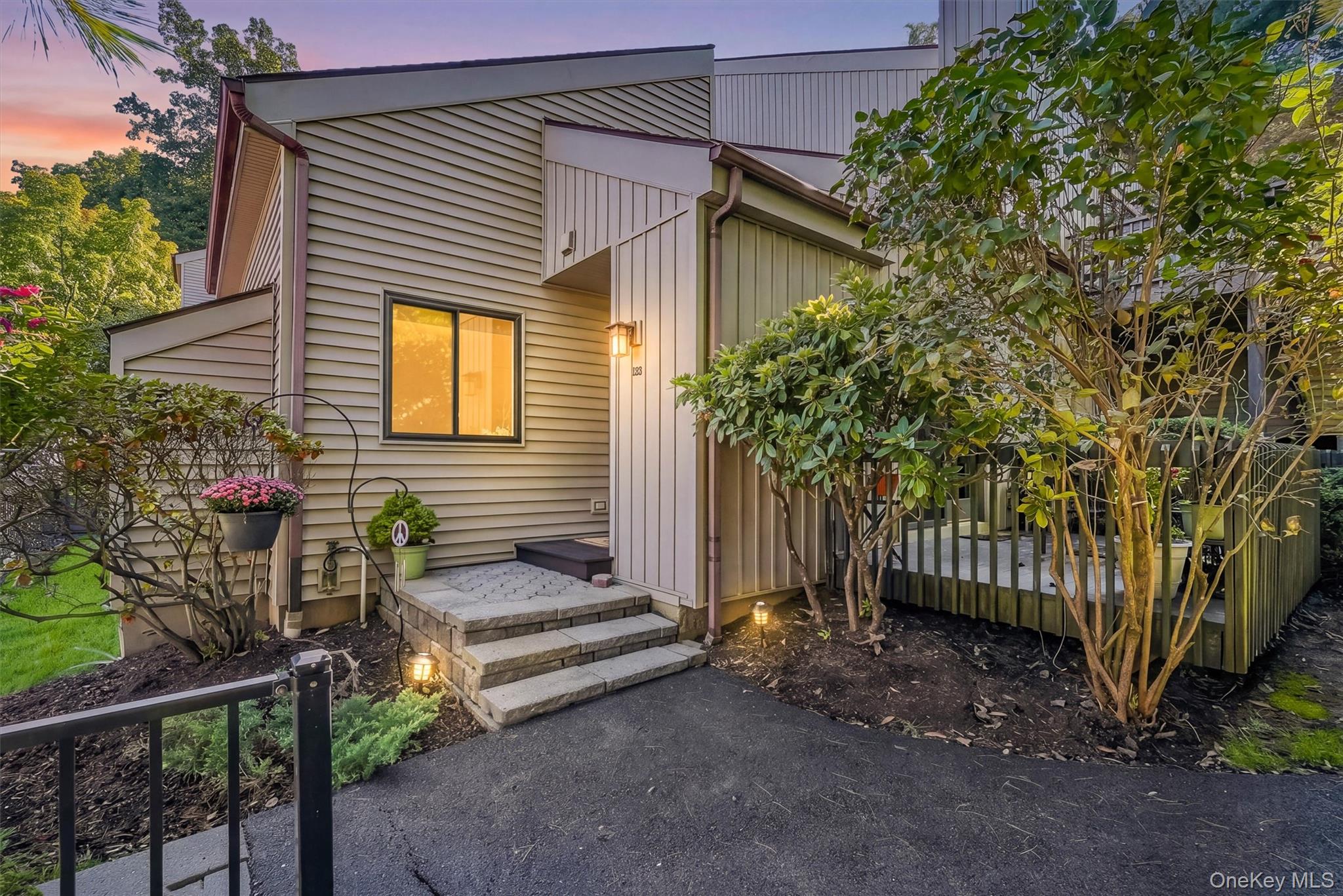 10 Nicole Circle 9 Property Photo 1