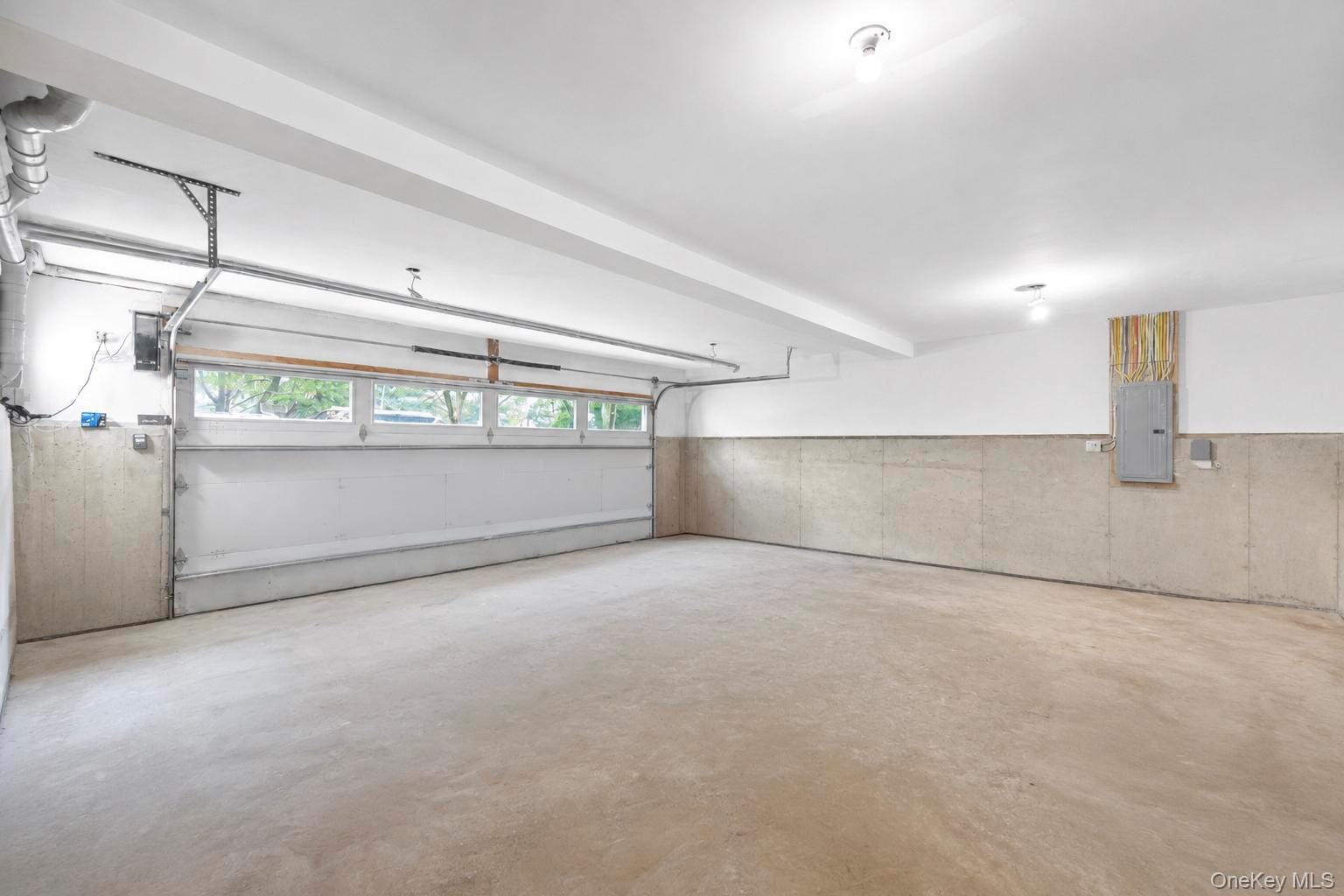 15 Dillon Drive Property Photo 21
