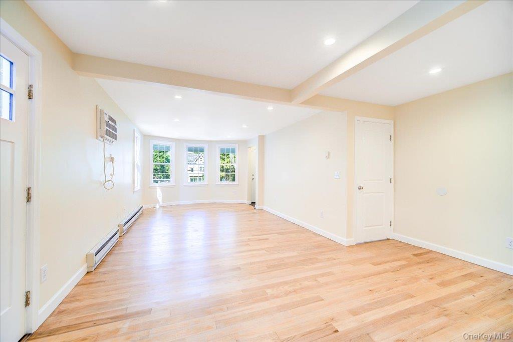 91 Delafield Street Property Photo 8