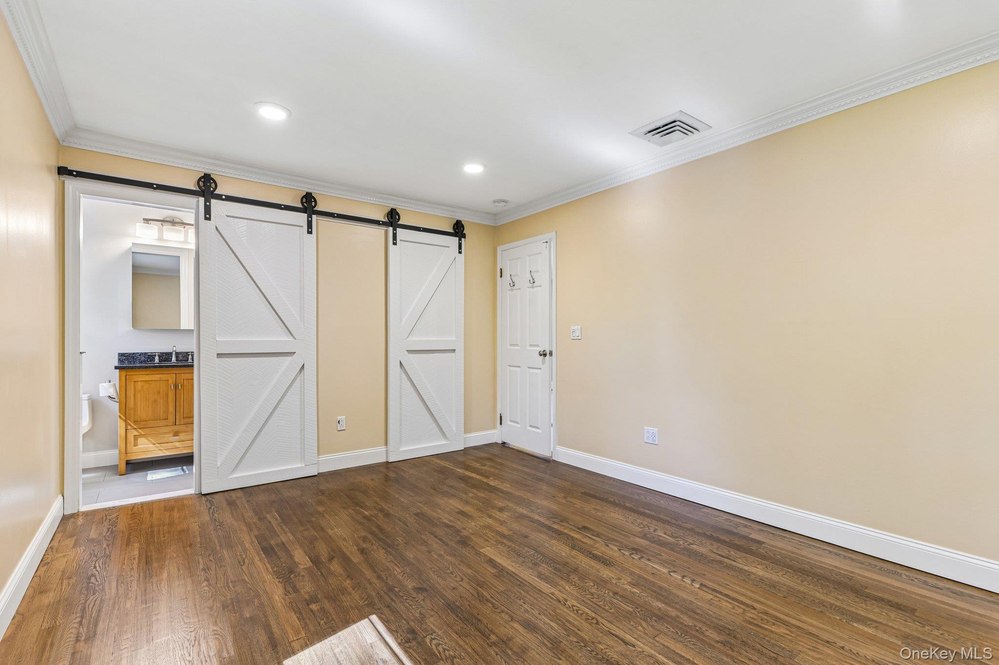 56 Sandy Hollow Road Property Photo 19