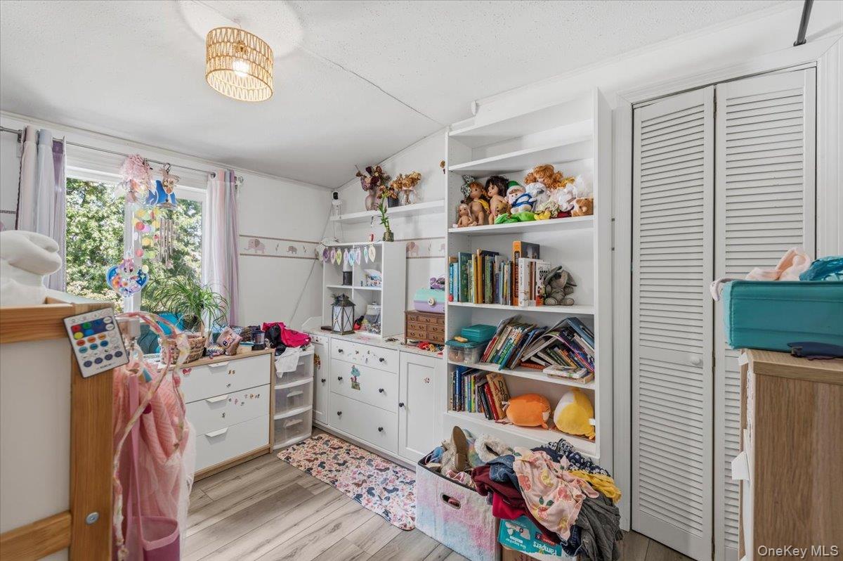 177 Toronto Avenue Property Photo 14