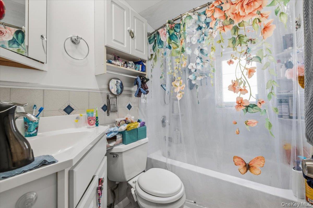 177 Toronto Avenue Property Photo 17