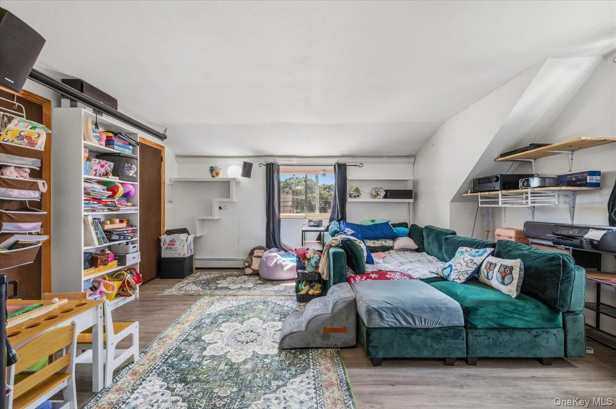 177 Toronto Avenue Property Photo 20