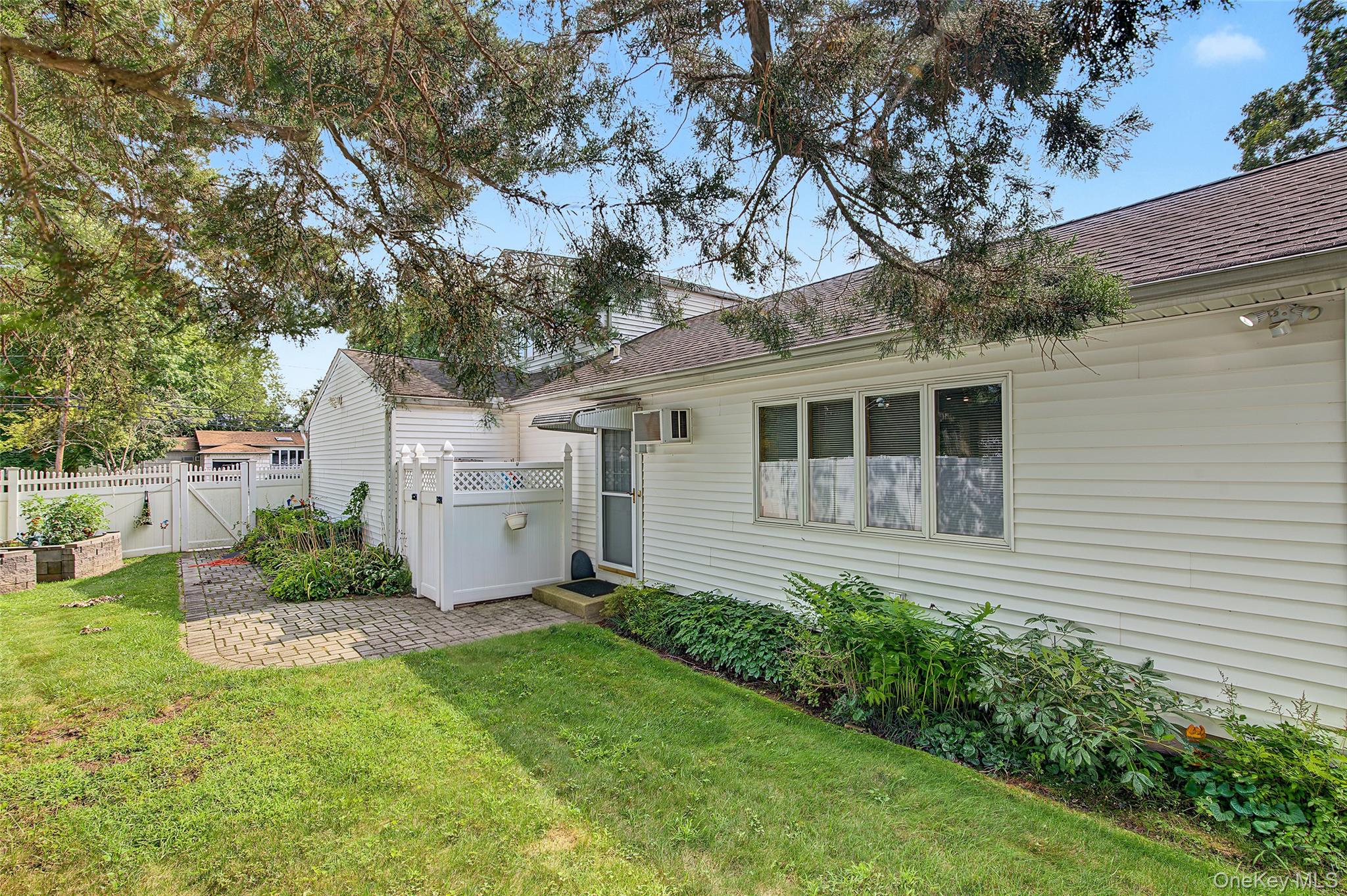 105 Nathan Drive Property Photo 6